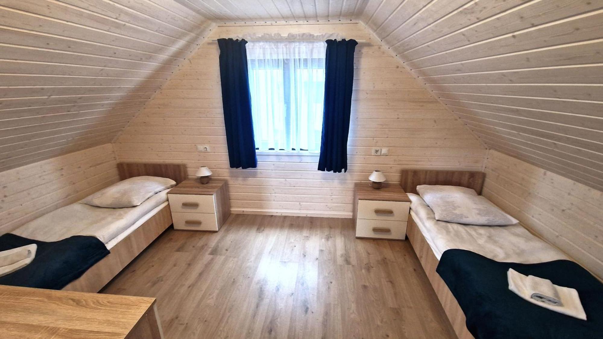 Camping Klif-Nowe Klimatyzowane Domki, 400M Od Centrum Rewala, 30M Od Morza トシェンサチ エクステリア 写真